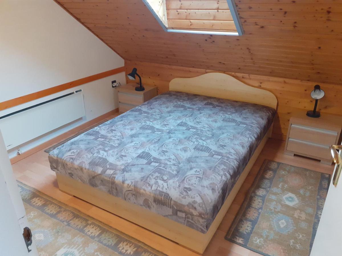 Patri Apartmanhaz كيستاي المظهر الخارجي الصورة