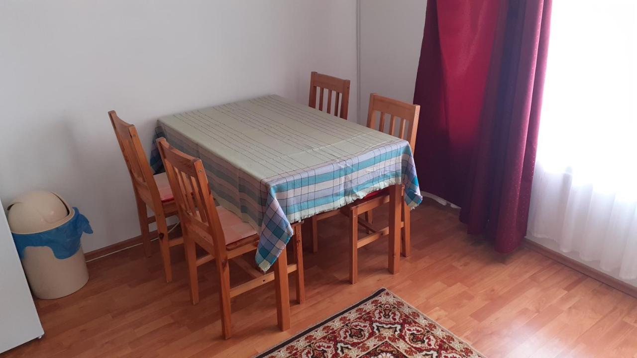 Patri Apartmanhaz كيستاي المظهر الخارجي الصورة