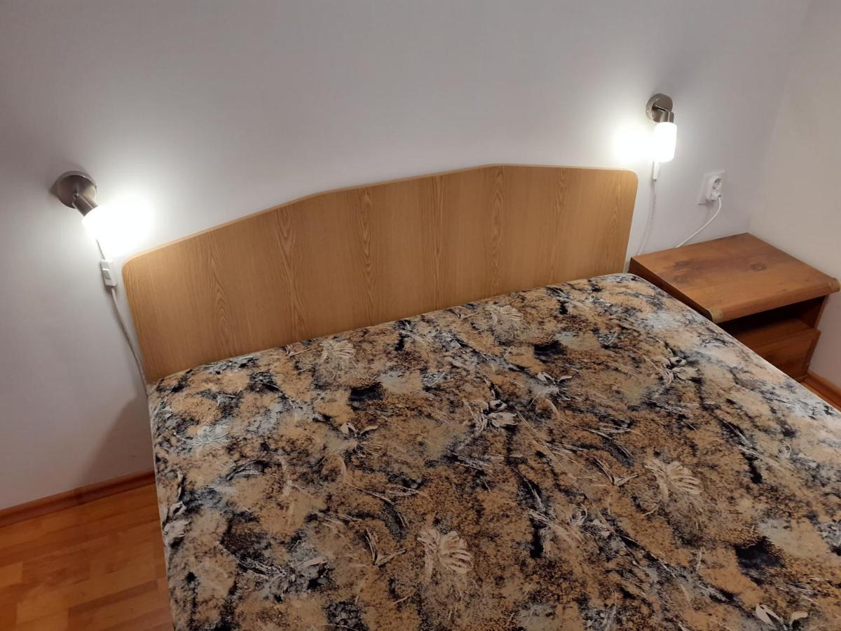 Patri Apartmanhaz كيستاي المظهر الخارجي الصورة