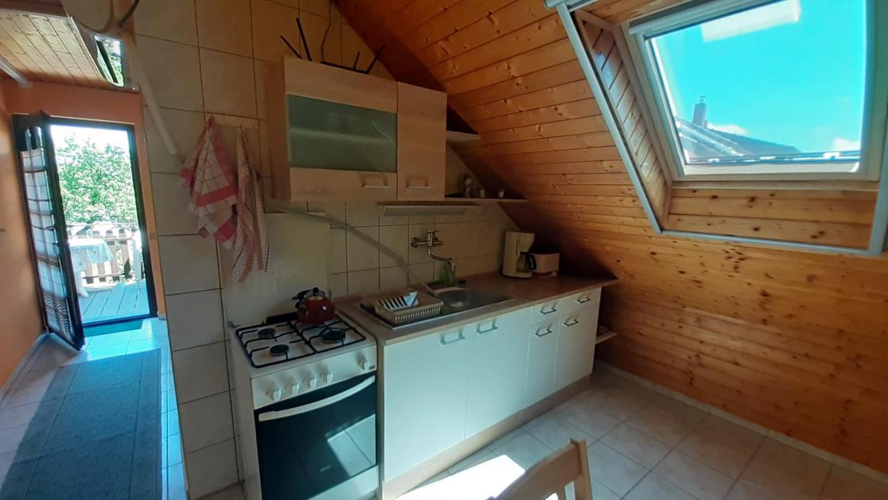 Patri Apartmanhaz كيستاي المظهر الخارجي الصورة