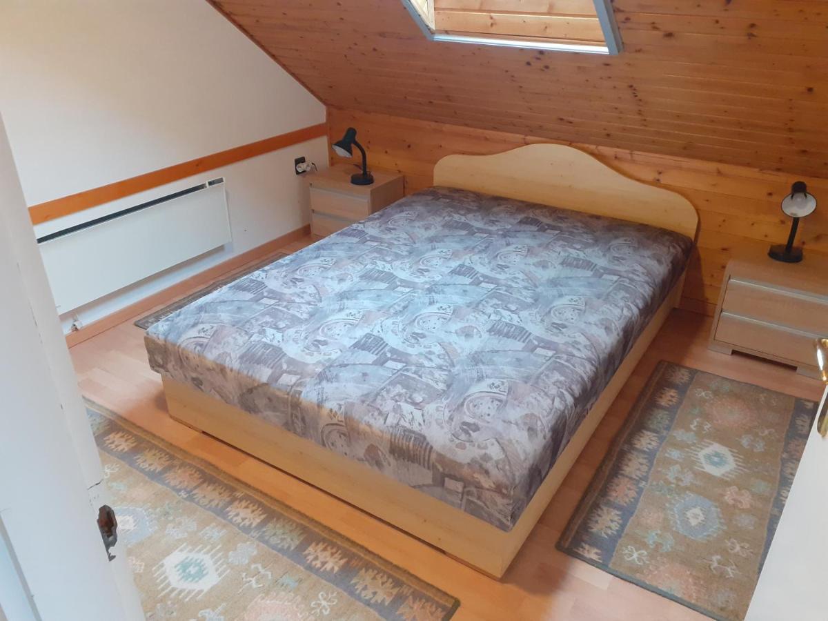 Patri Apartmanhaz كيستاي المظهر الخارجي الصورة