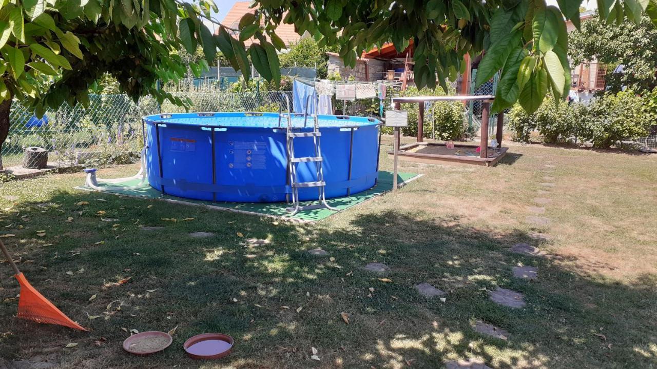 Patri Apartmanhaz كيستاي المظهر الخارجي الصورة